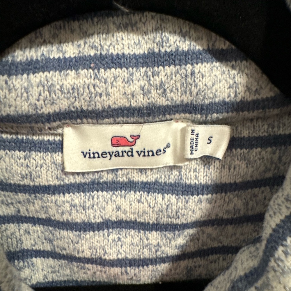 Vineyard Vines Pullover - image 2